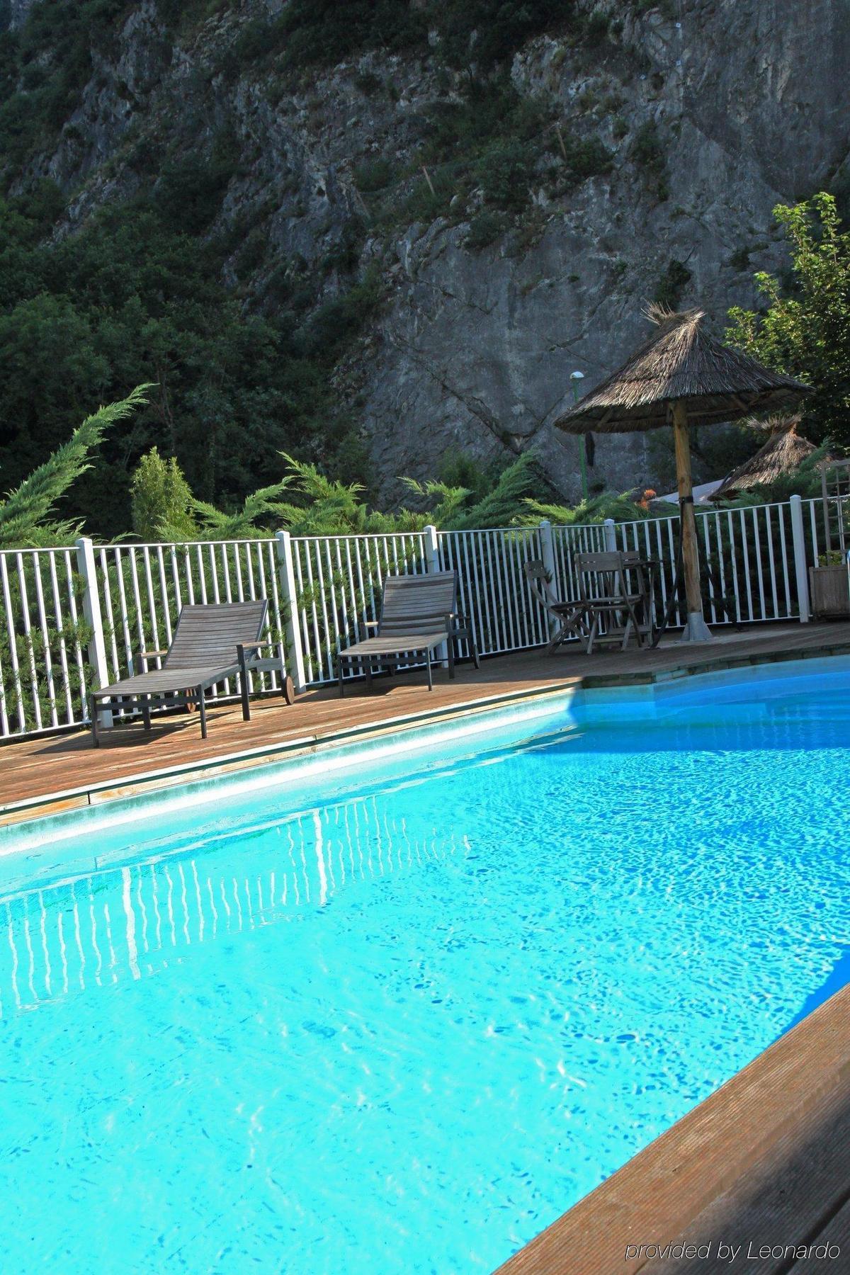 Comfort Hotel Grenoble Saint Egreve エクステリア 写真