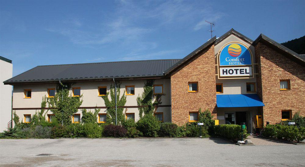 Comfort Hotel Grenoble Saint Egreve エクステリア 写真